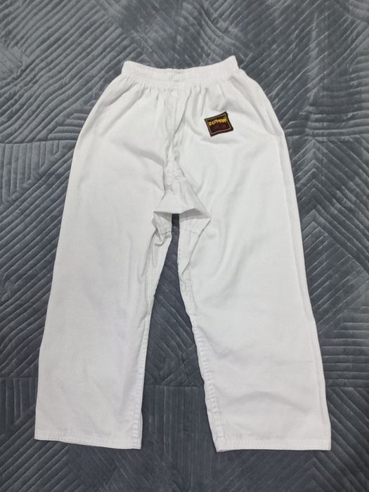 Каратэги (кимоно для каратэ)