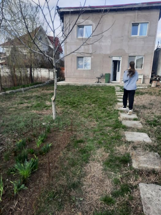 Teren construibil în Cartierul Pomilor