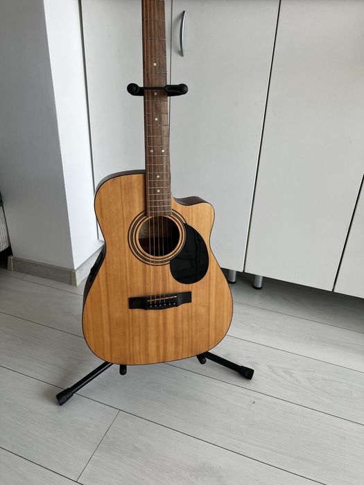 Chitară acustică-electrică Cort AF515CE OP Stare impecabilă