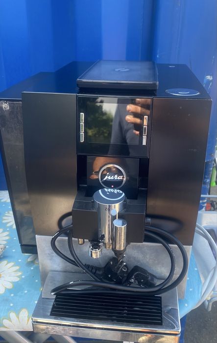 Vand aparat de cafea jura z6