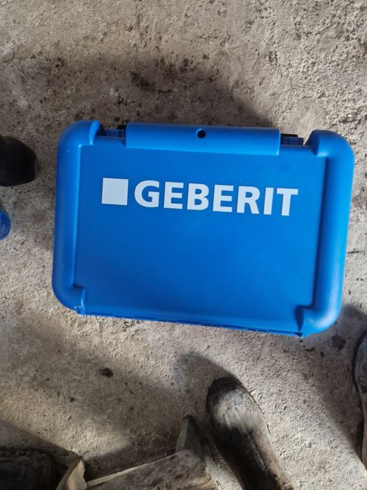 Gheberit Masina de sertizare