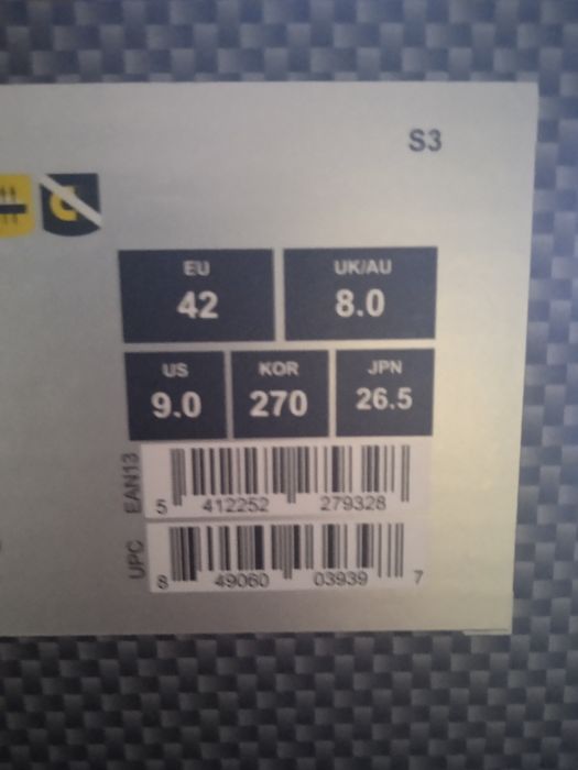 Сатылады осенний аяқ киім