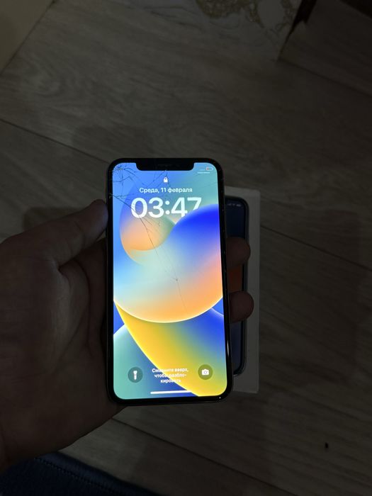Продам iPhone X 64гб