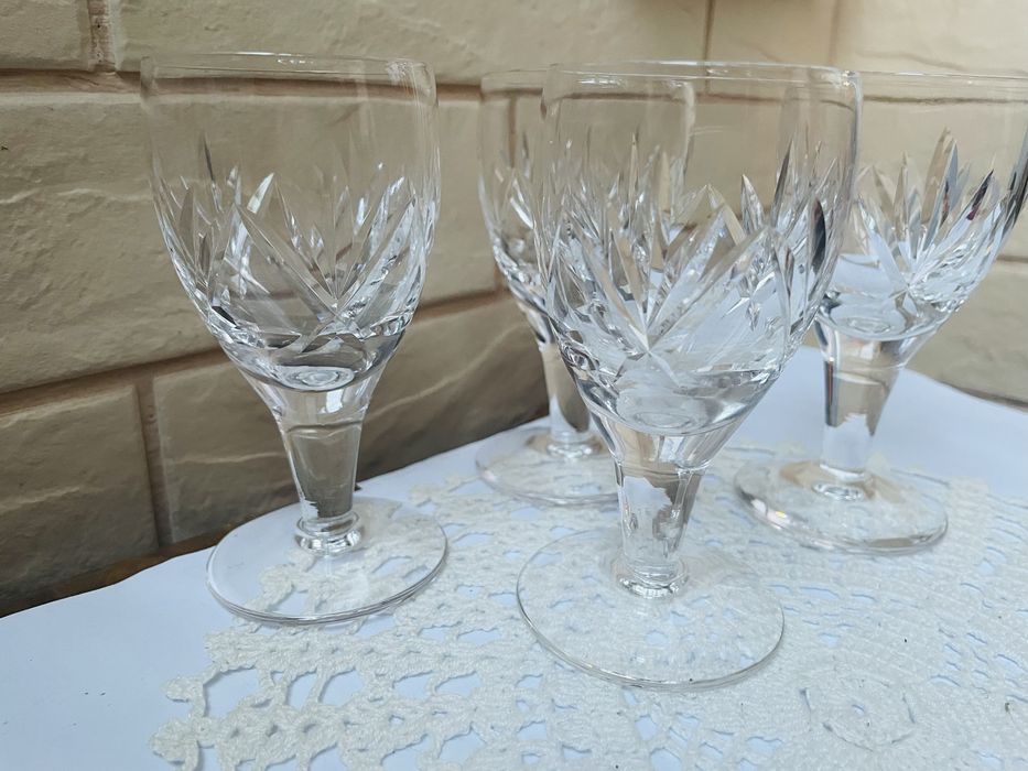 Красиви кристални чаши от Англия
