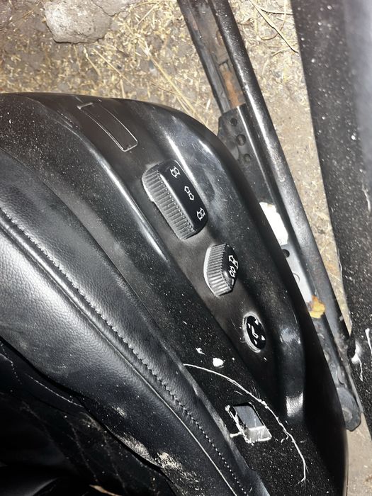 Сиденья от бмв е39