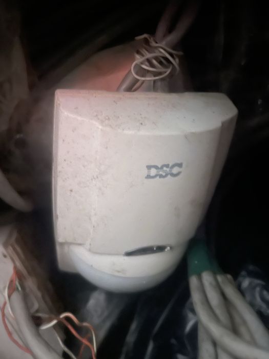 12 senzori cu,cablu si cu caseta  Vand urgent