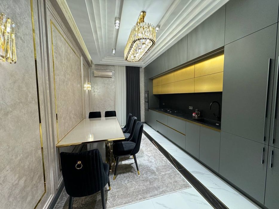 Продается 3х ком квартира в новостройке, ор-р: автосалон My way, 160м²