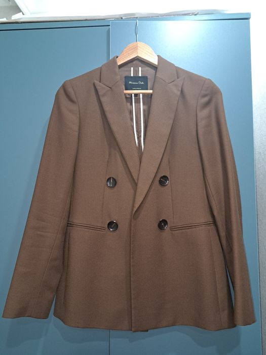 Пиджаки женские Massimo Dutti