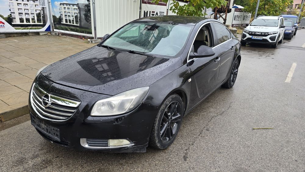 Opel Insignia на части