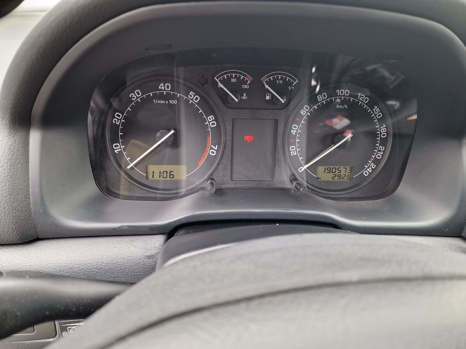 Vând Skoda Tour cu GPL