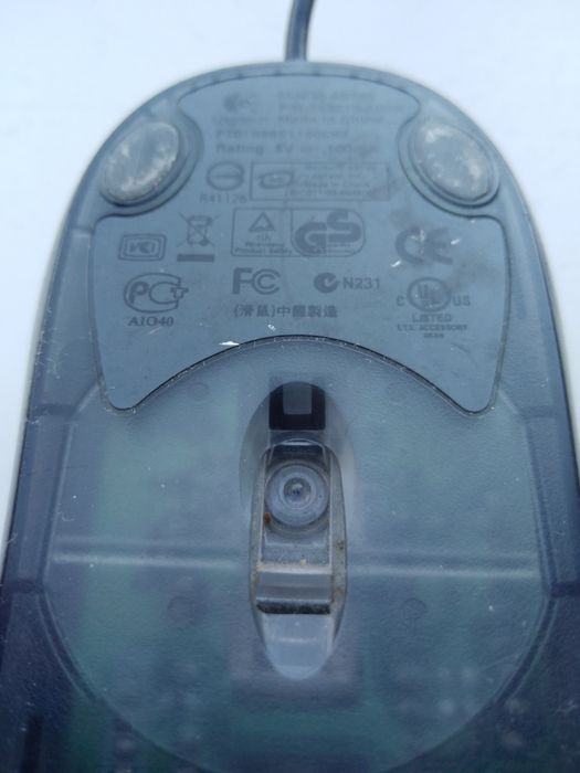 Мышка Logitech .