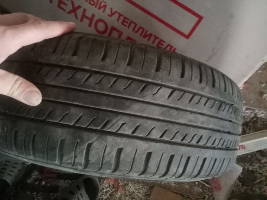 Шина новый вместе диском