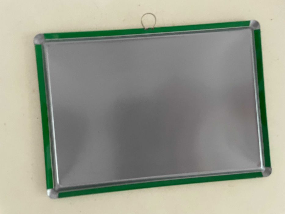 semn metalic emailat se agata pe usa de la baie sau perete franceza