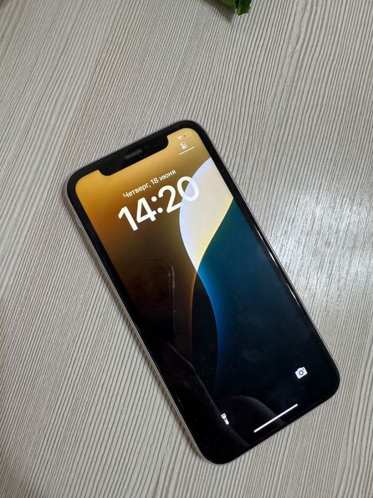 iPhone 11 в хорошем состояний