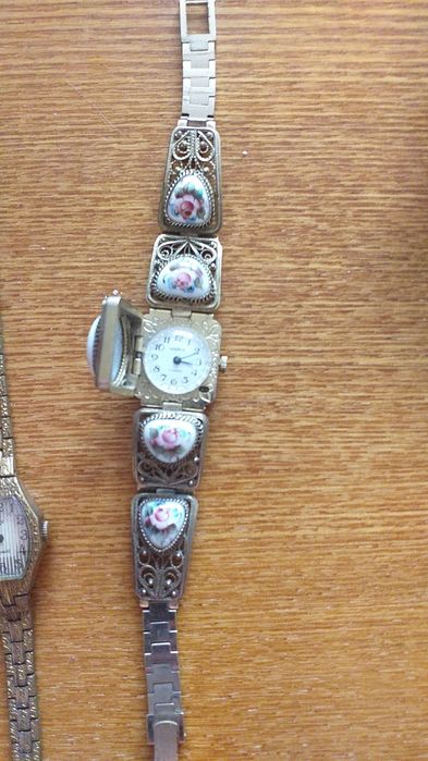 продаю часы Чайка и Луч