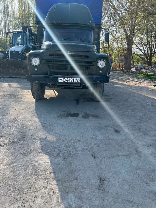 Зил сотилади холати яхши Юриб Турган мошин