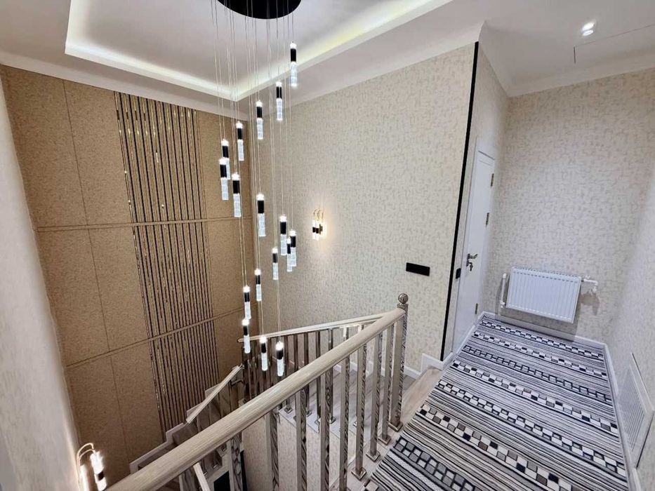 Сергели Беруний махалла зор ховли сотилади