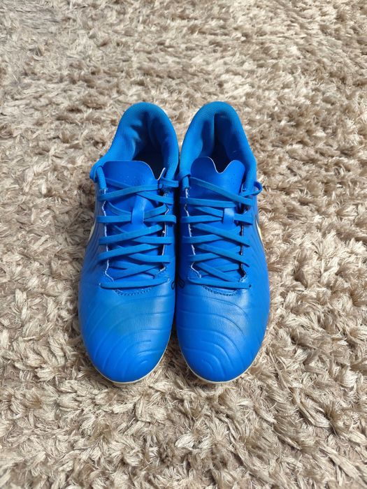 Nike Футболни обувки Tiempo Legend 10 Club, UK 9,5, 44,5 номер