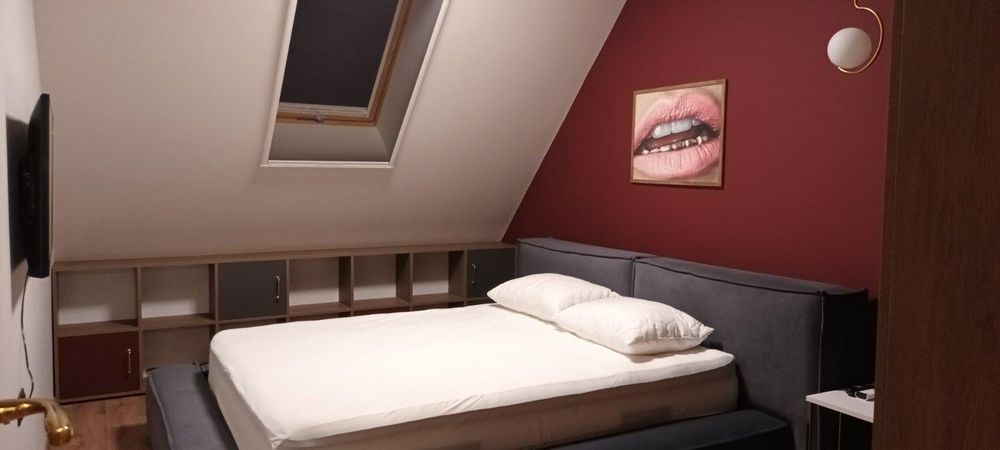 Дава се под наем Двустаен апартамент в Пловдив, Център - 65 кв.м за 750 € - Снимка #3