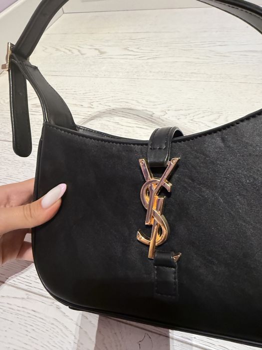 Чанта Yves Saint Laurent
