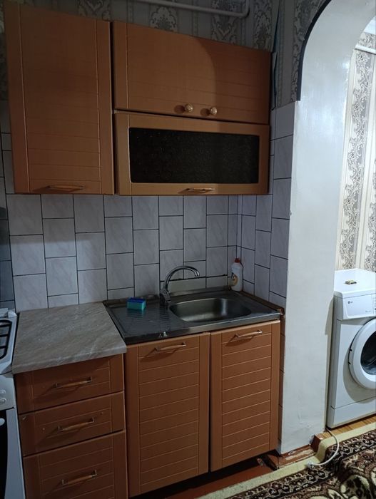 Срочно продается кухонный гарнитур