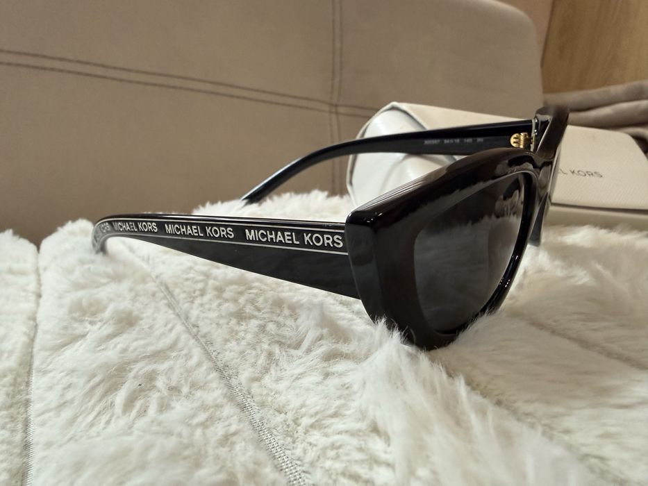 Дамски слънчеви очила