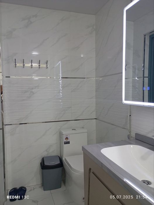 Uy sotiladi nava stroyka