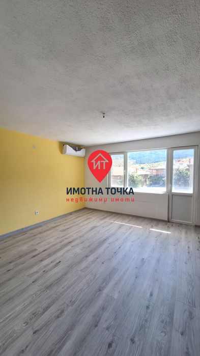 Продава се Къща в с. Павелско, Област Смолян - 372 кв.м за 1100 €/кв.м - Снимка #10