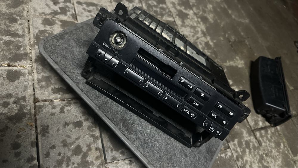 Запчасти на бмв 3 (е46) по мелочи