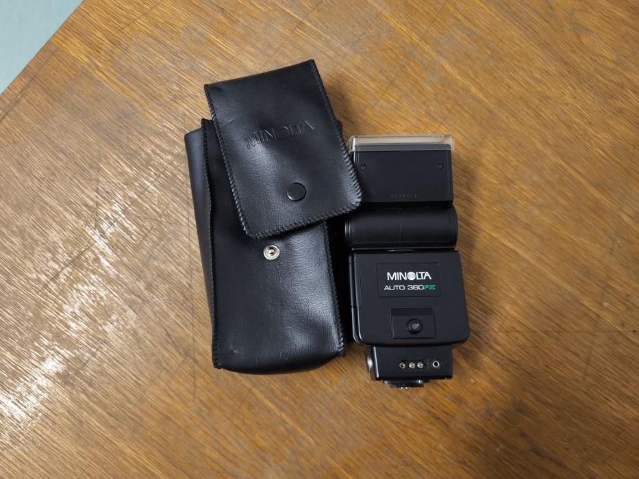 Bliț vintage Minolta Auto 360 PX