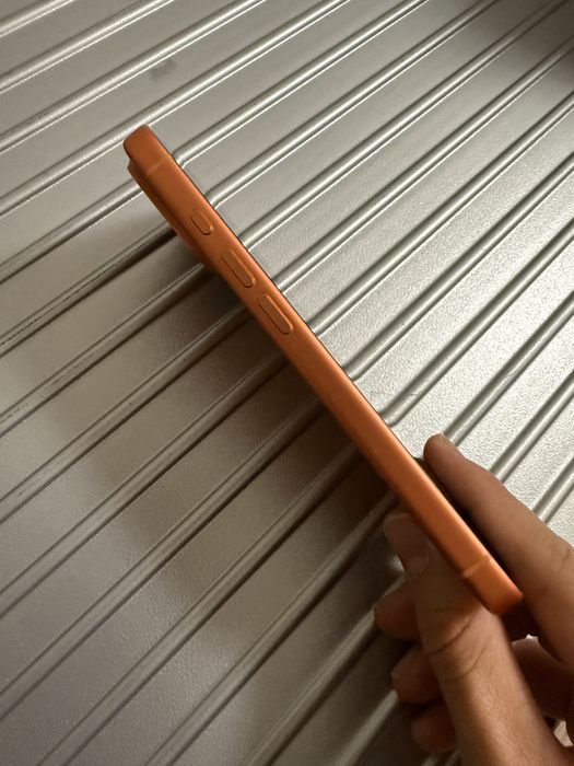 Продаю iphone 17 pro