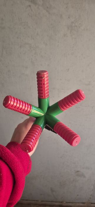 Для дачи,кран ноаый шароввй