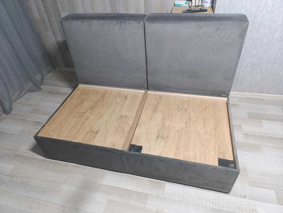 Ъглов диван-спалня