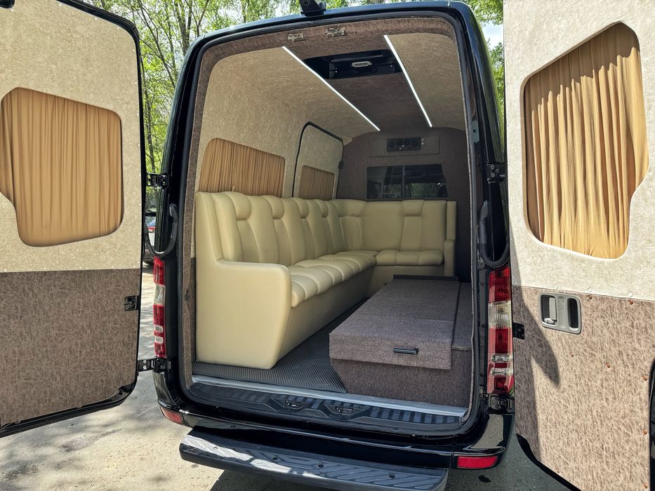 Услуги Катафалка Усть-Каменогорск «Mercedes Sprinter»