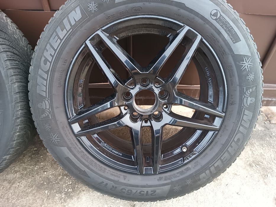 215/65/17 Мишелин Mercedes Gla, Vw Tiguan