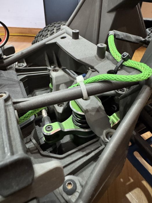 Automodel Traxxas Xmaxx