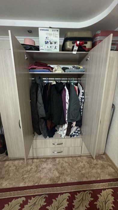 Продам шкаф в хорошем состоянии.