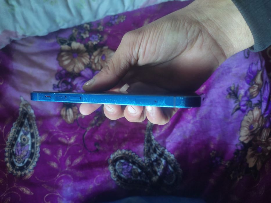 Iphone 12 tezda sotiladi