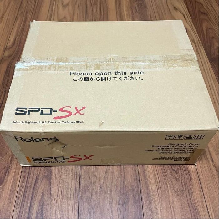 Roland spd sx новый, студентам скидка -5%
