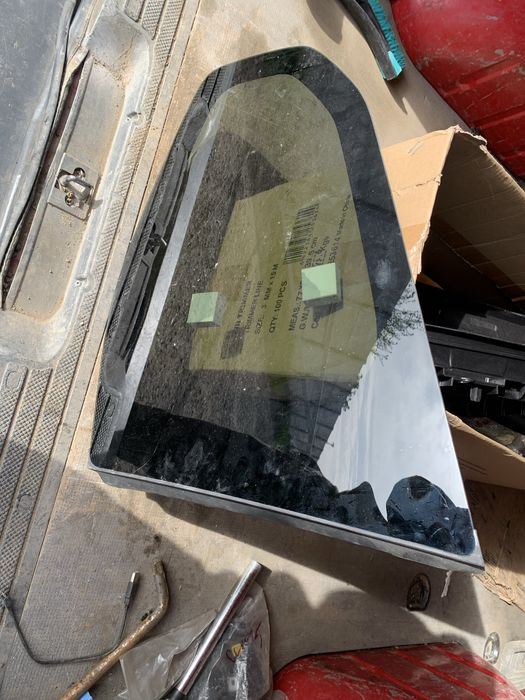 Luneta/Geam spate aripa Dacia Jogger an 2021/2022/2023/2024/2025