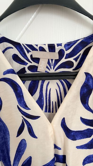 Рокля H&M, подходяща и за бременни