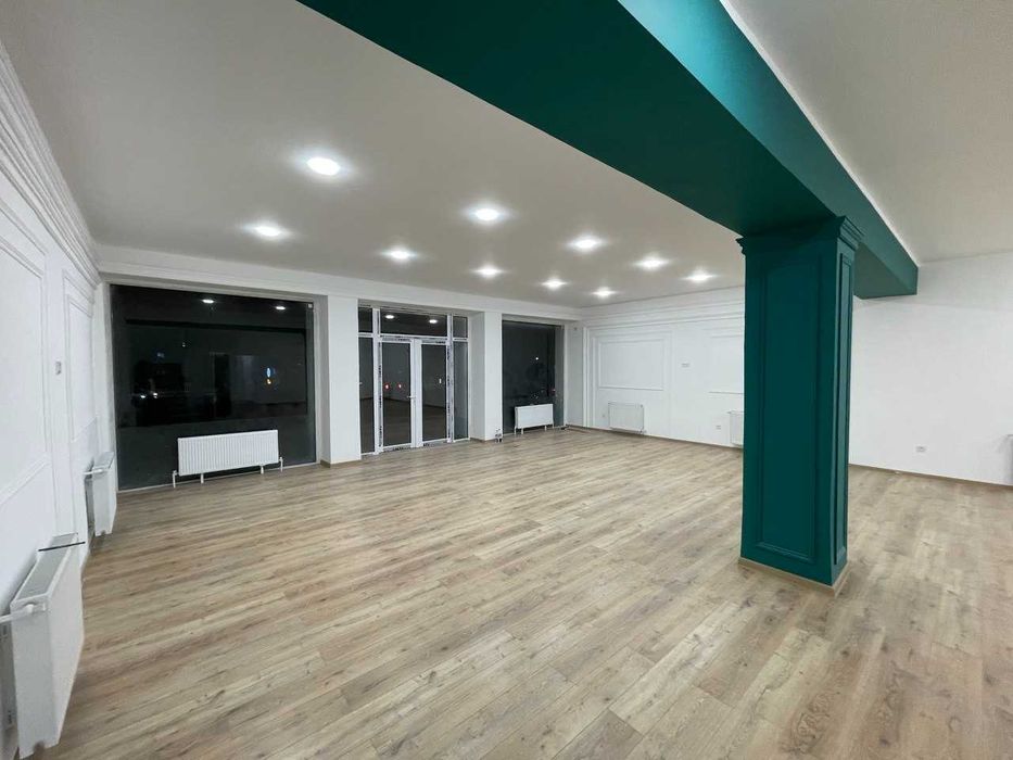 Arenda srochna 320 m2 Tinchlik metro