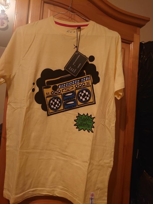 Label Junkie- нова тениска от Англия.