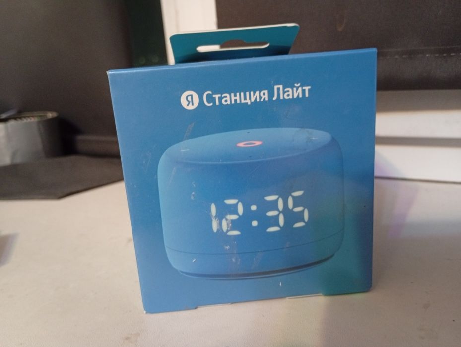 Станция Лайт Алиса Яндекс