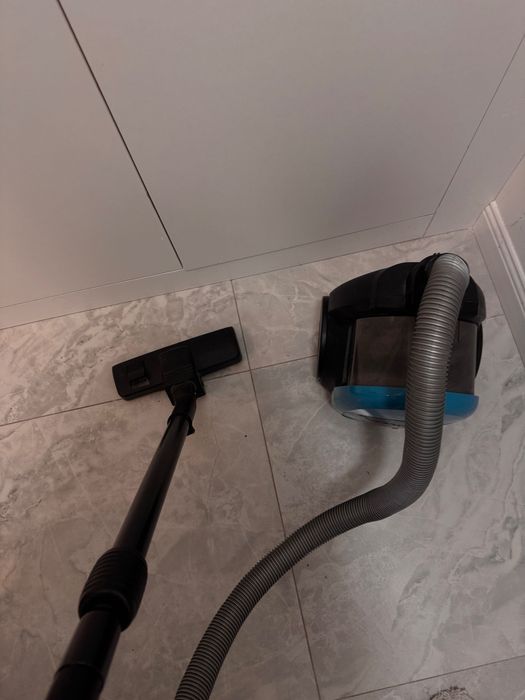 Пылесос Samsung в хорошем состоянии