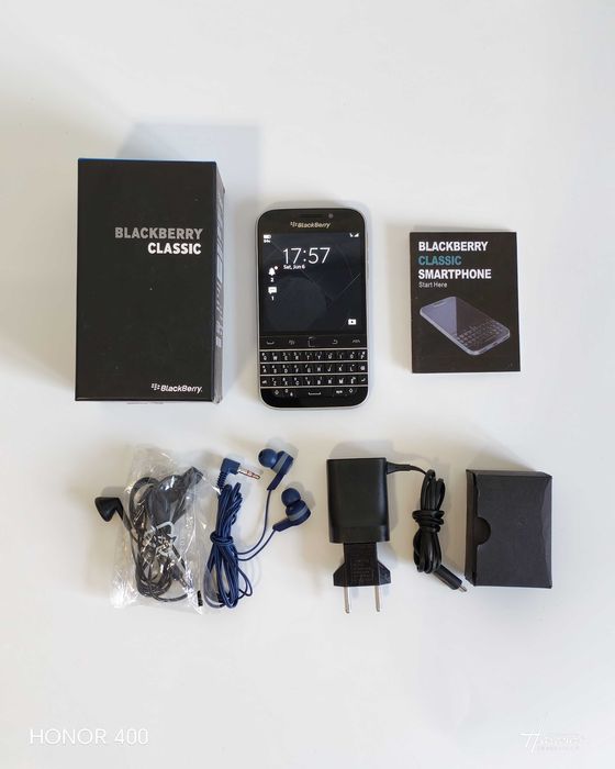 Блекберри/BlackBerry Q20 Classic смартфон + 1 наушник бонус