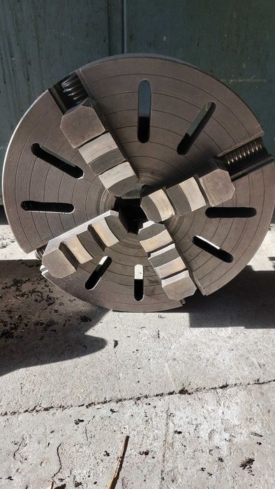 Универсални фрези, люнети, план-шайба