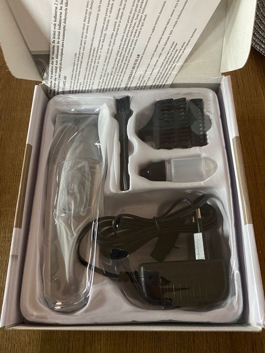 Машинка Powertec TR 758