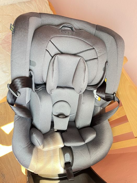 Столче за кола AXKID SPINKID 180°