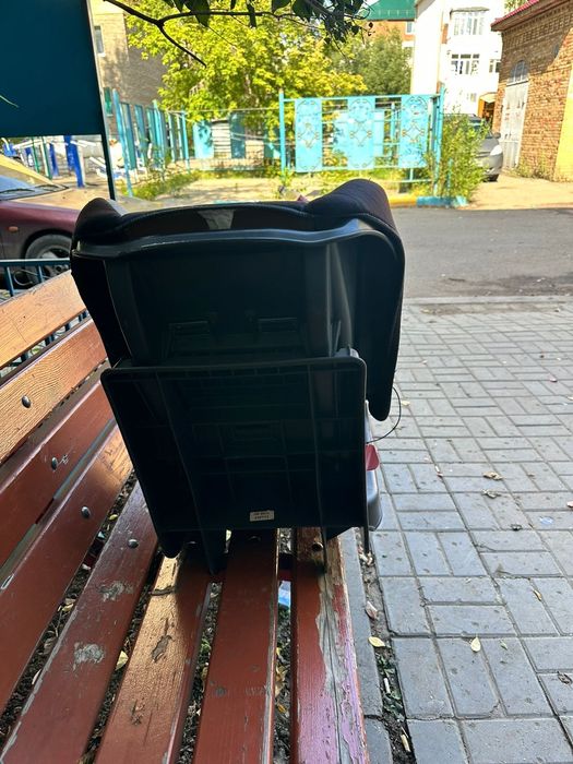 Продам детское автокресло